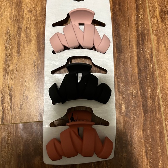 Spiral Claw Clips - Picture 2 of 2